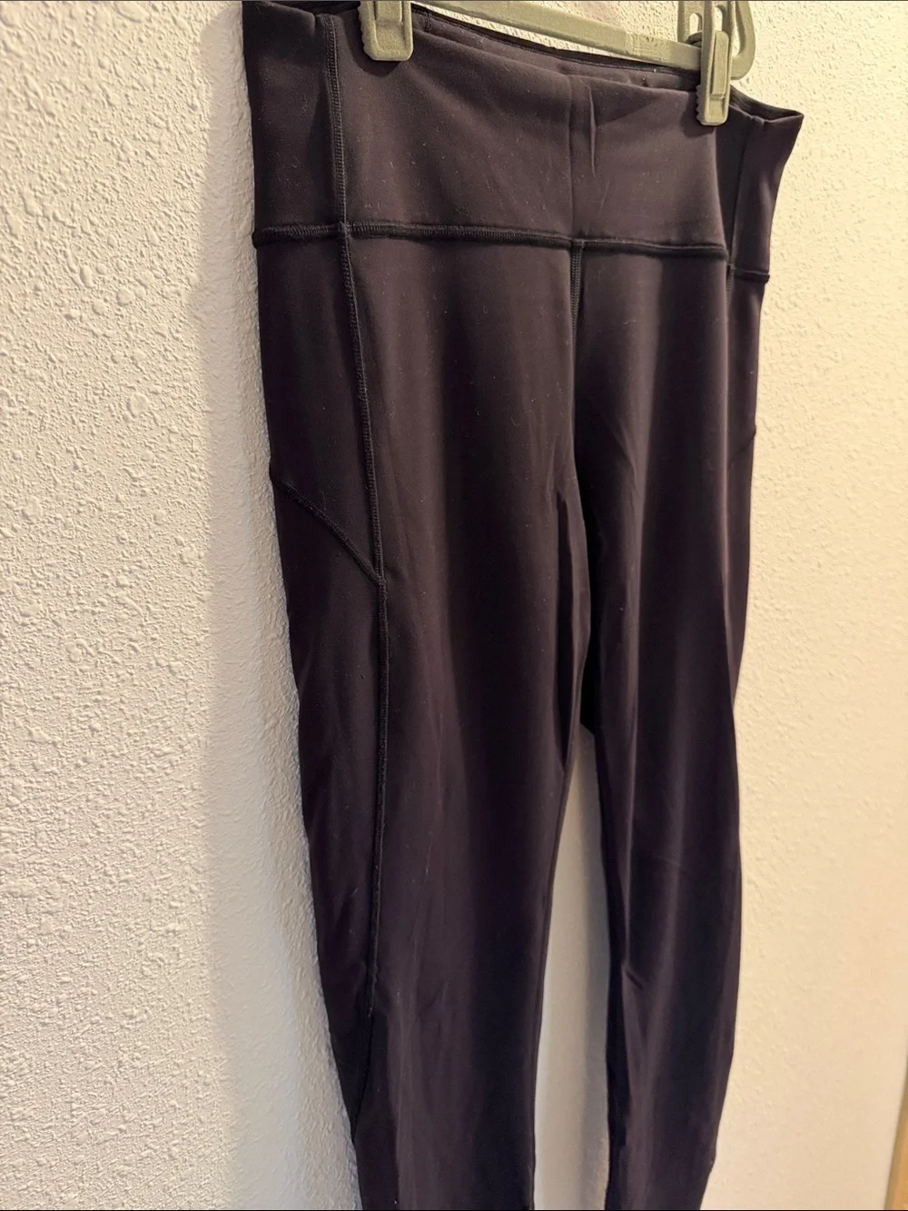 Lululemon In Movement Leggings, Size 8